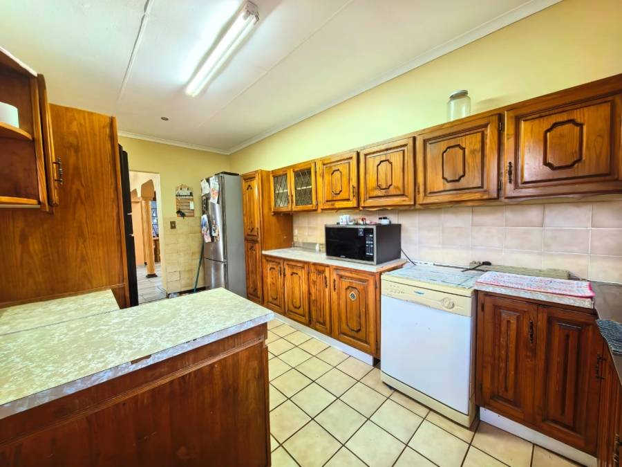 3 Bedroom Property for Sale in Vaalpark Free State